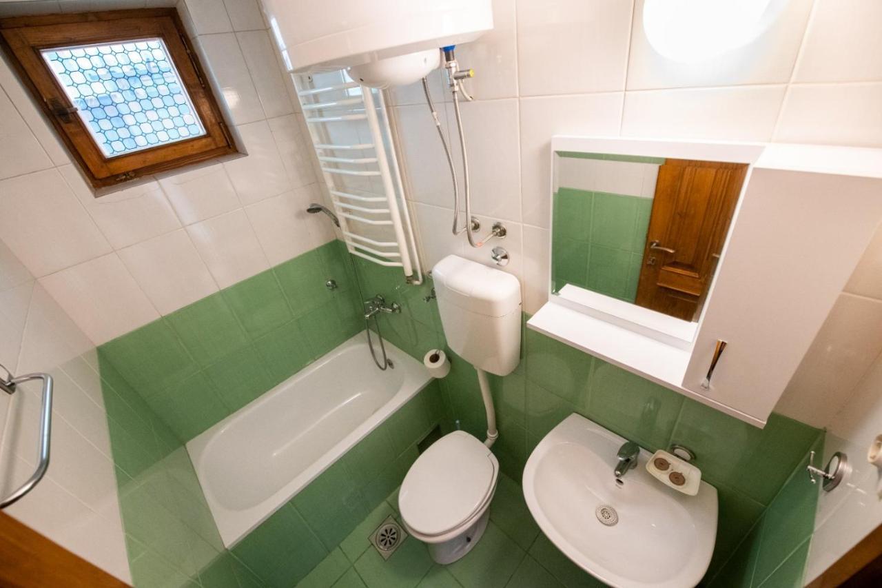 קולאסין Guesthouse Sandra מראה חיצוני תמונה