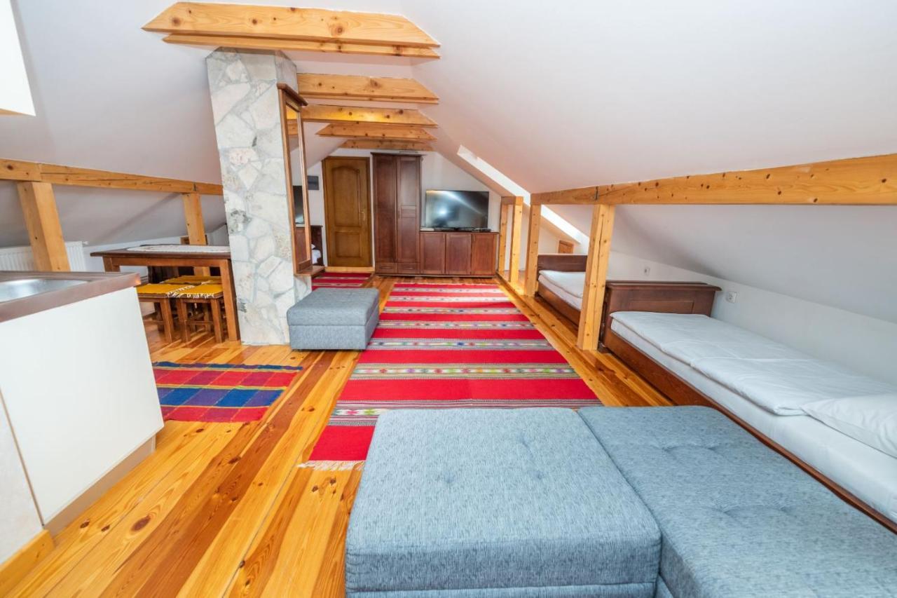 קולאסין Guesthouse Sandra מראה חיצוני תמונה