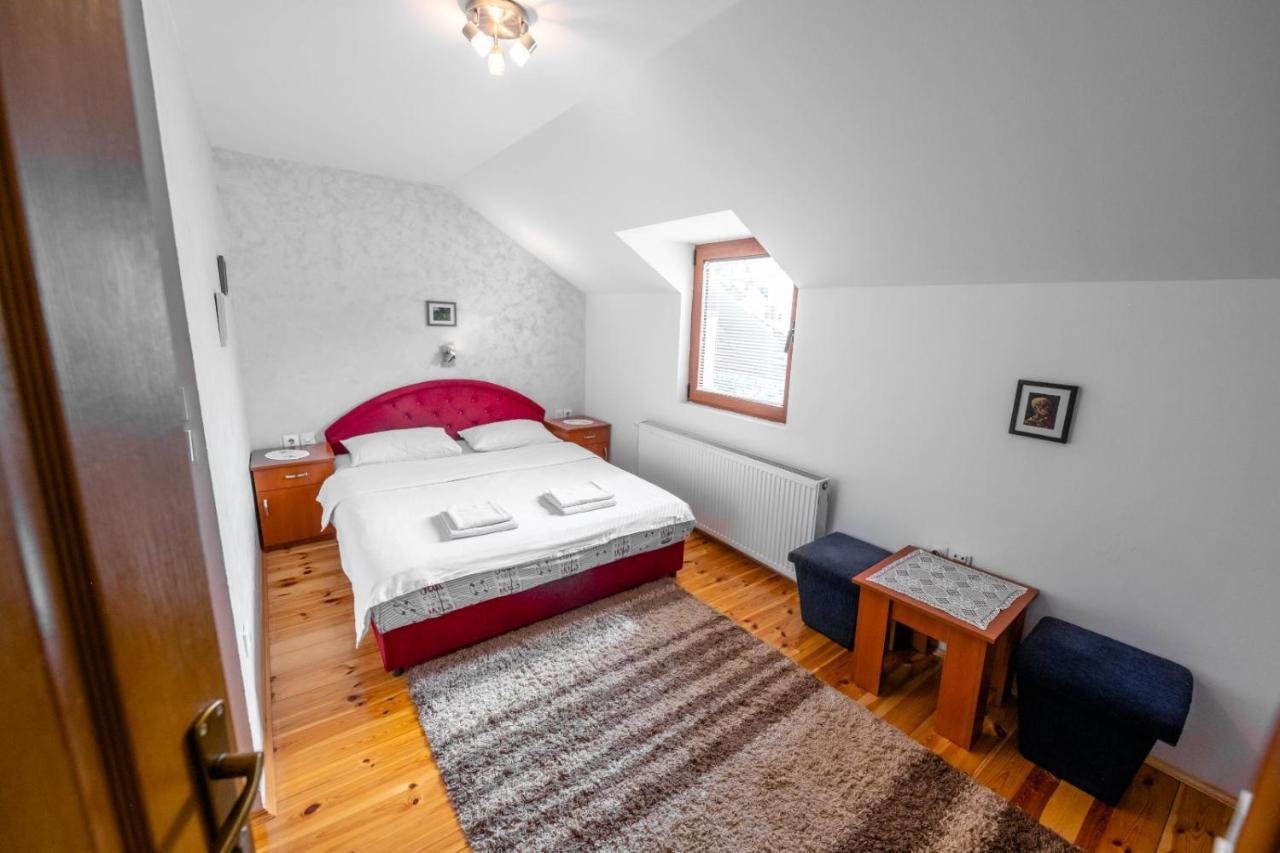 קולאסין Guesthouse Sandra מראה חיצוני תמונה