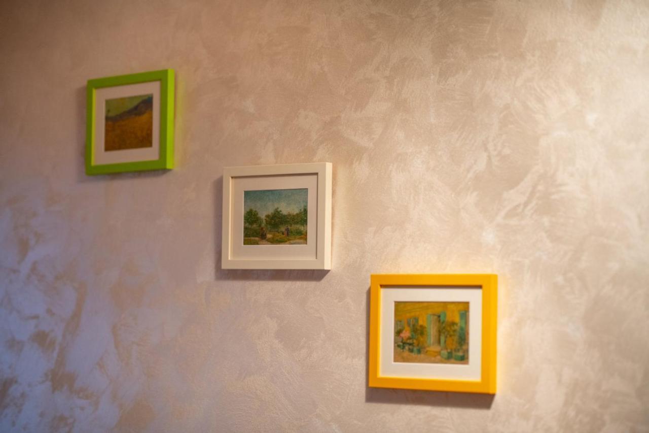 קולאסין Guesthouse Sandra מראה חיצוני תמונה